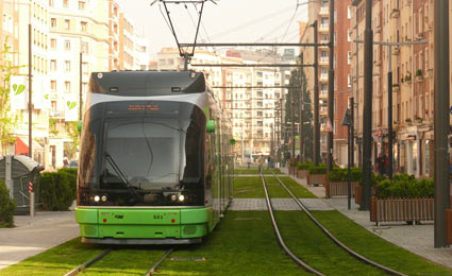Vitoria-Gasteiz na Espanha Monotrilho