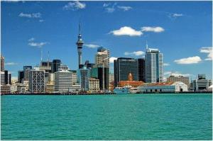 AUCKLAND 1