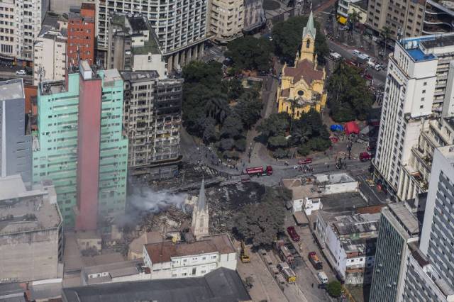 15251974345ae8aa7a3e97f_1525197434_3x2_md